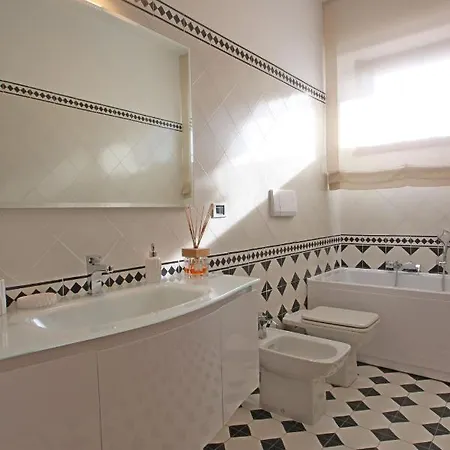 Dei Ronchi Apartman Marina di Massa